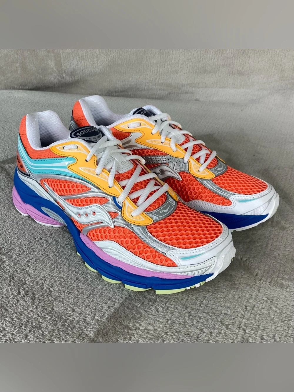 Saucony ProGrid Omni 9 S70739-53 Mens Size 8.5 Orange Multi Running Shoes NEW